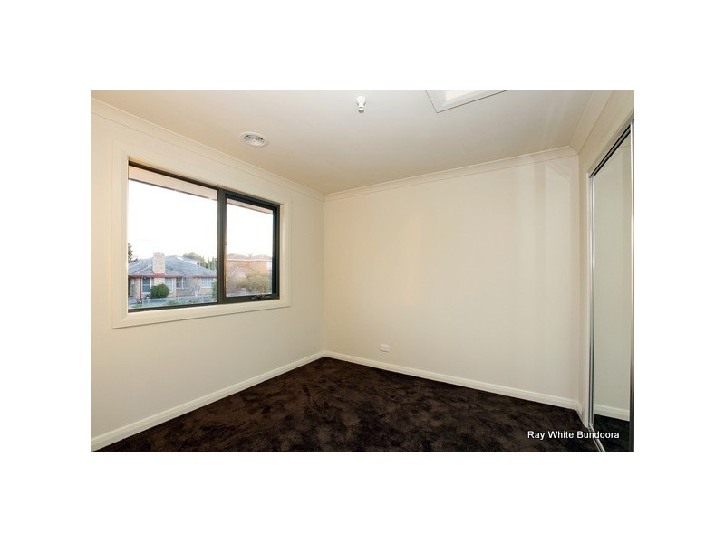 1/16 Charlton Crescent, Reservoir VIC 3073