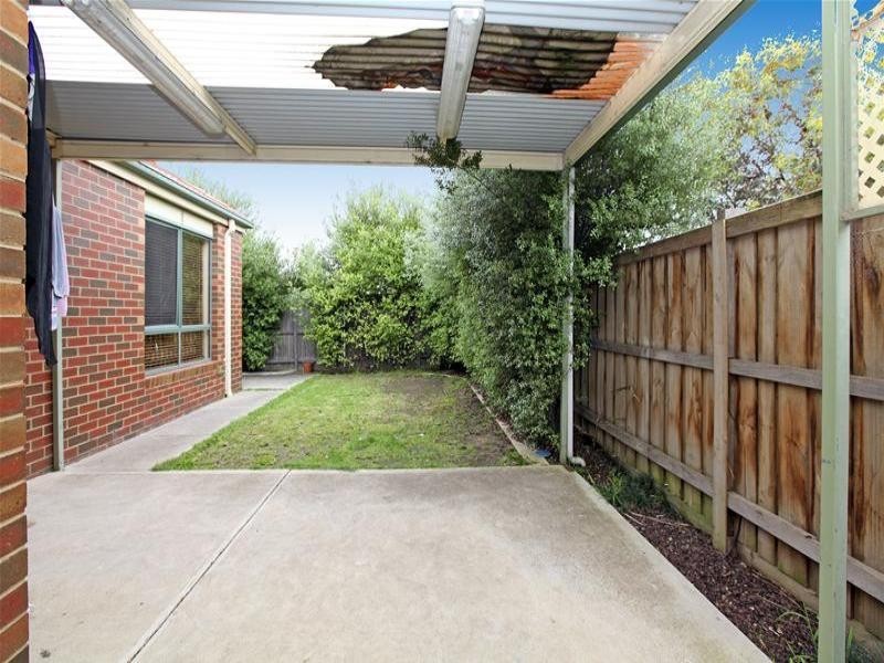 2 Pretty Valley Grove, South Morang VIC 3752