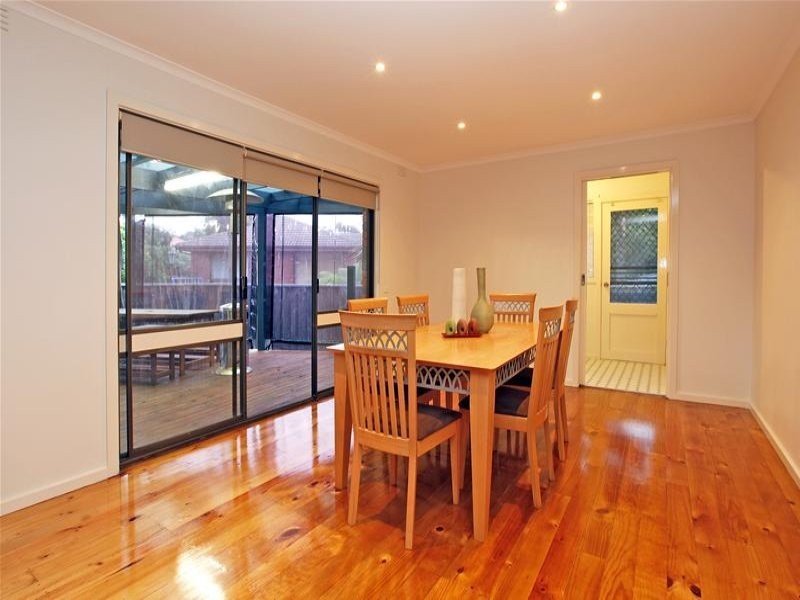 7 Apsley Court, Mill Park VIC 3082