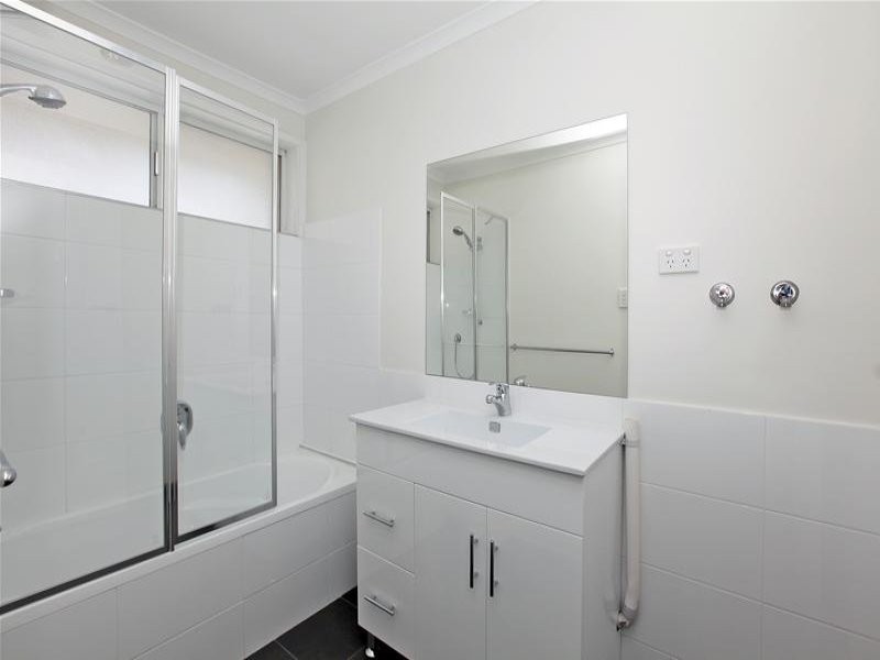 4/19 Clifton Grove, Preston VIC 3072