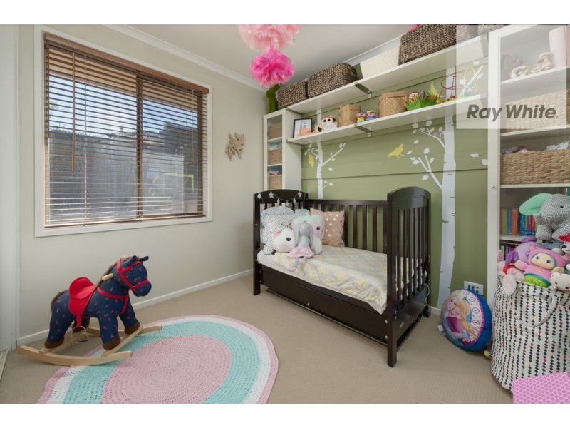 18 Dakota Drive, Thomastown VIC 3074