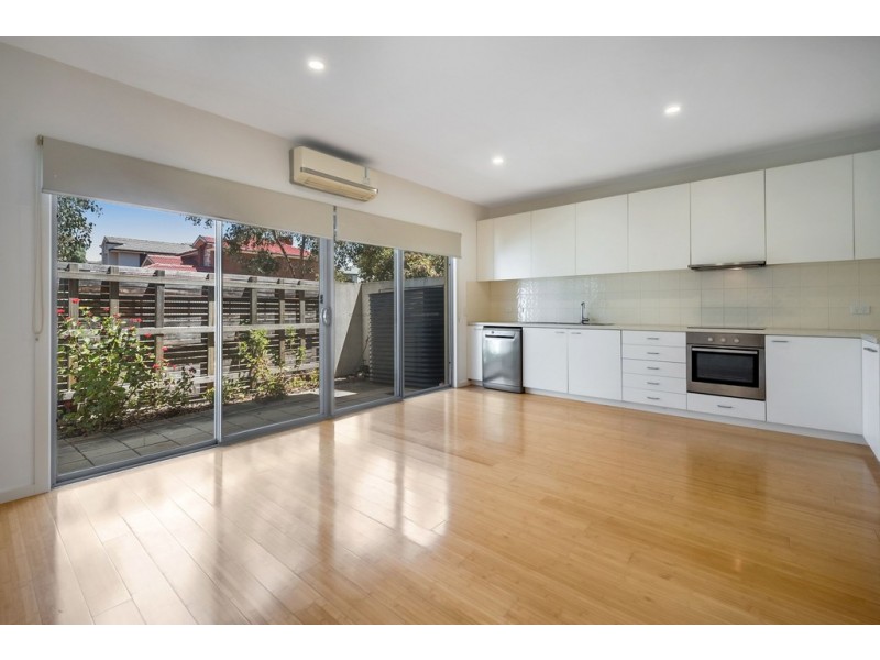 37 Waxflower Crescent, Bundoora VIC 3083