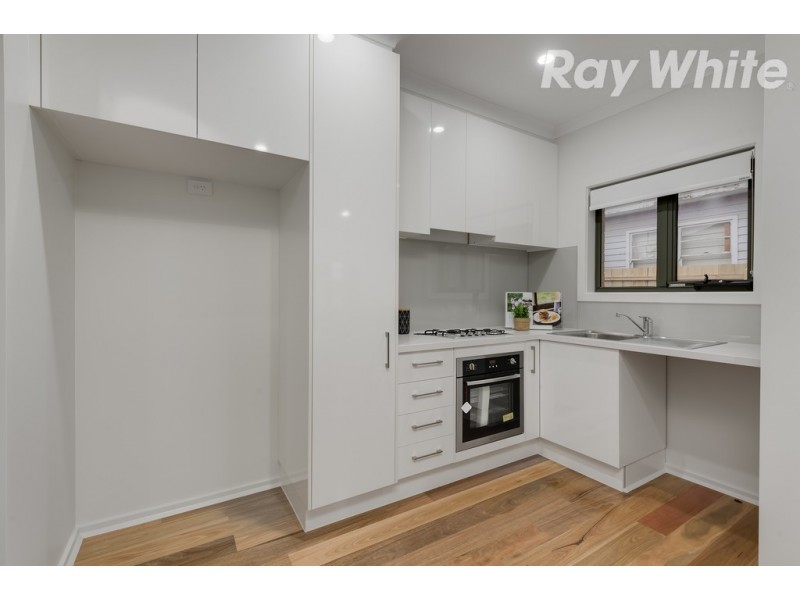 4/50 St Vigeons Road, Reservoir VIC 3073