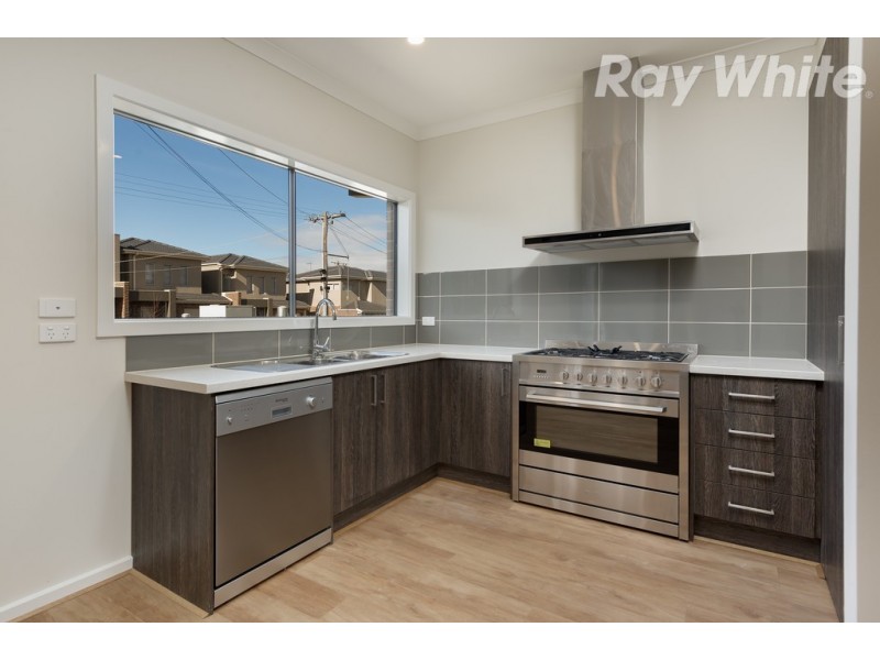 1/51 Reid Street, South Morang VIC 3752