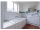 2A Parkland Grove, Kingsbury VIC 3083