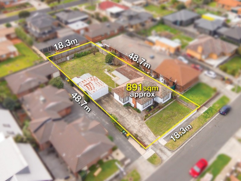 30 Banff Street, Reservoir VIC 3073