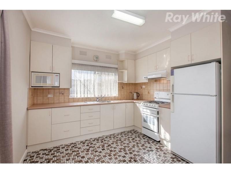 30 Banff Street, Reservoir VIC 3073