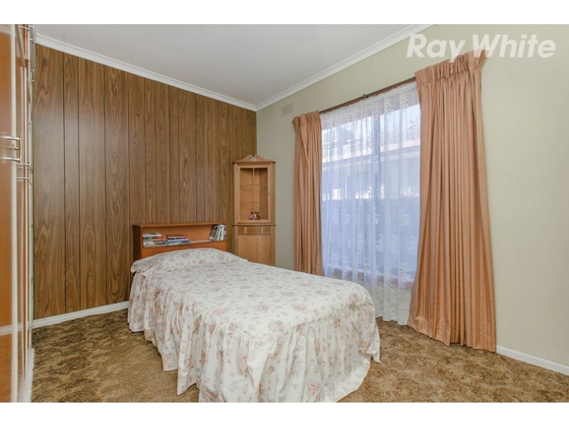 30 Banff Street, Reservoir VIC 3073