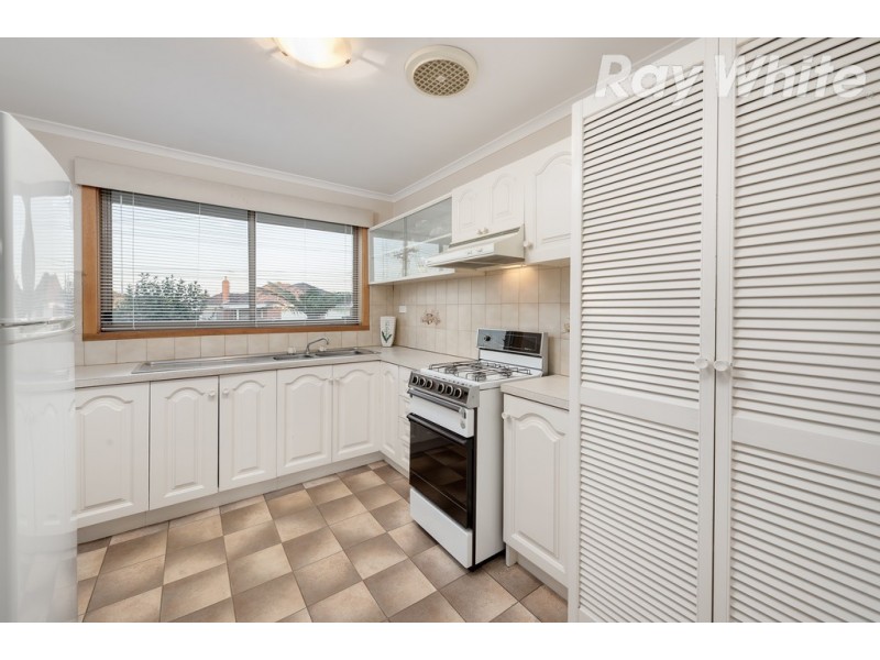 2/13 Edward Street, Bundoora VIC 3083
