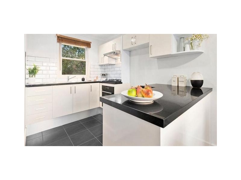 108 Valley Crescent, Glenroy VIC 3046