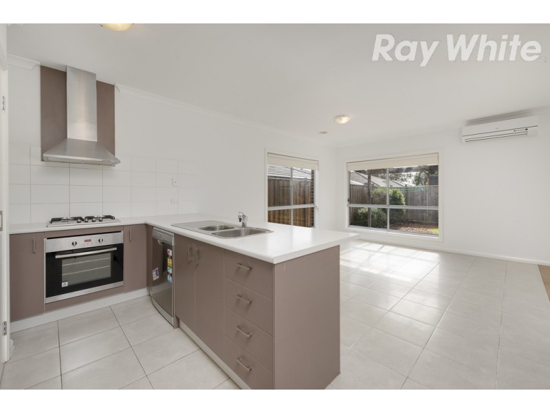 43 Mac Knight Wynd, Doreen VIC 3754