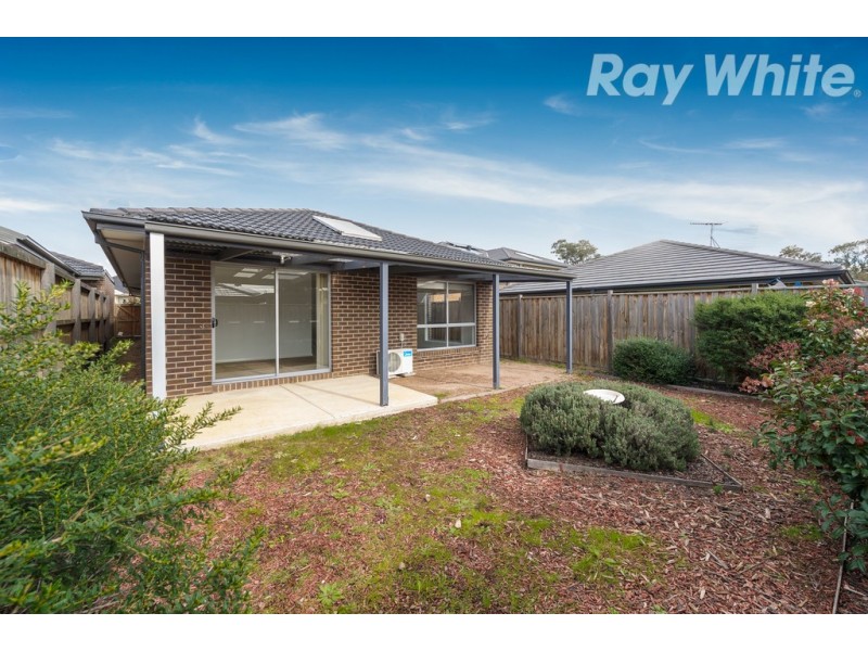 43 Mac Knight Wynd, Doreen VIC 3754