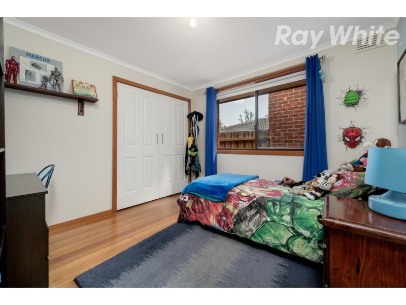 18 Christie Avenue, Mill Park VIC 3082
