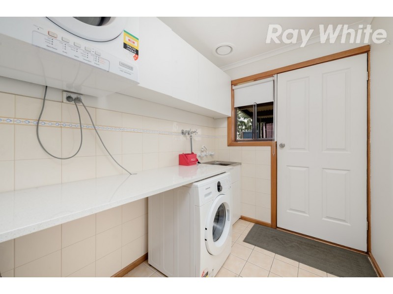 18 Christie Avenue, Mill Park VIC 3082