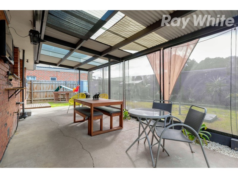 18 Christie Avenue, Mill Park VIC 3082