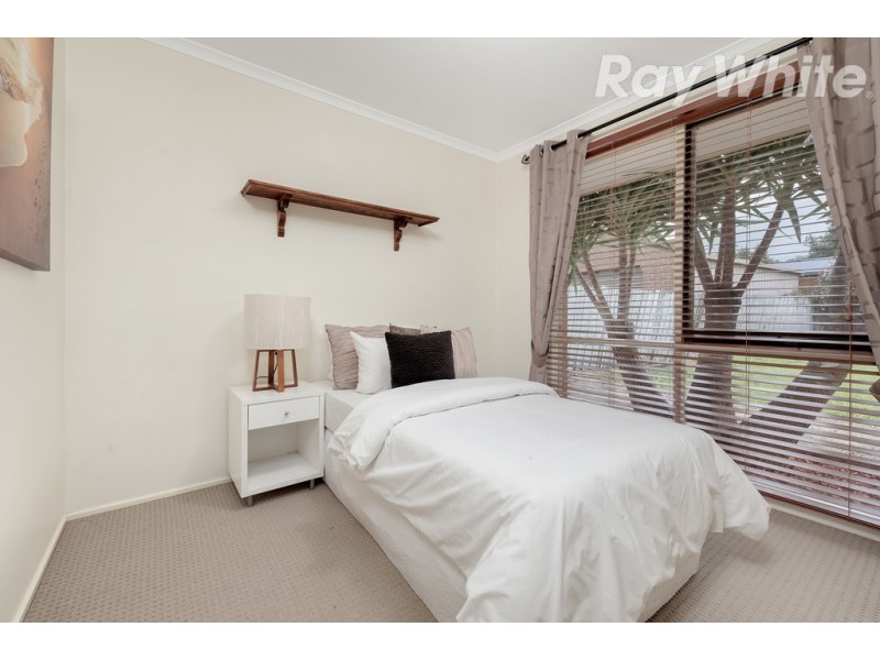 13 Coronet Close, Epping VIC 3076