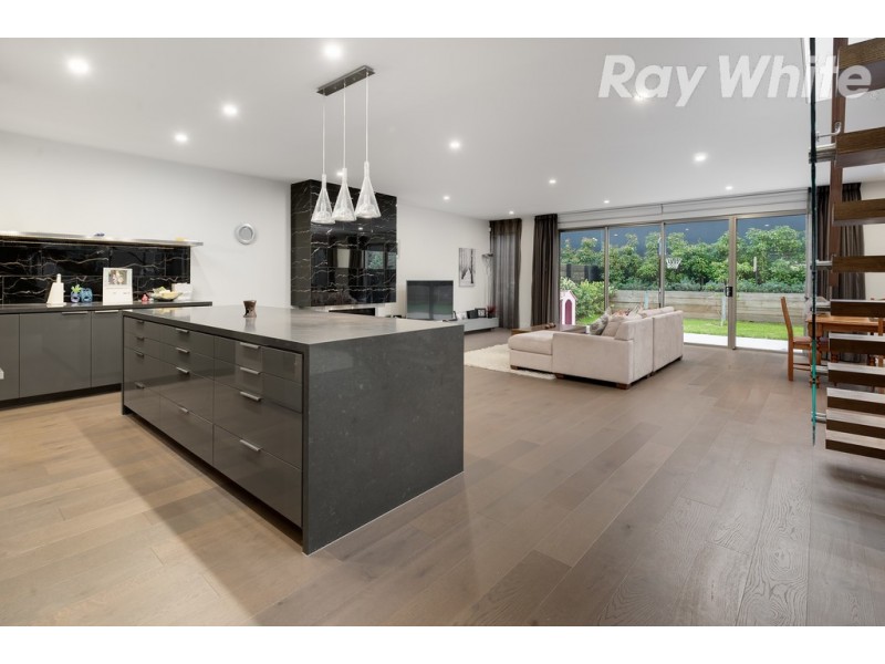 7 Cypress Way, Kew VIC 3101