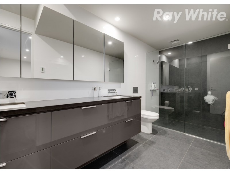 7 Cypress Way, Kew VIC 3101