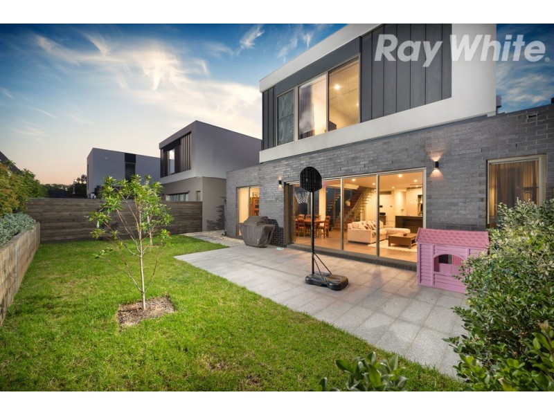 7 Cypress Way, Kew VIC 3101