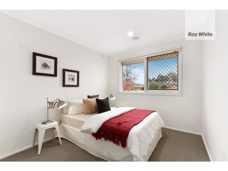 17 Menzies Parade, Lalor VIC 3075