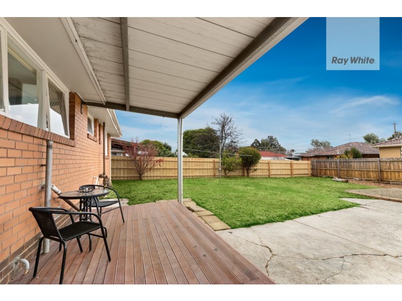 17 Menzies Parade, Lalor VIC 3075