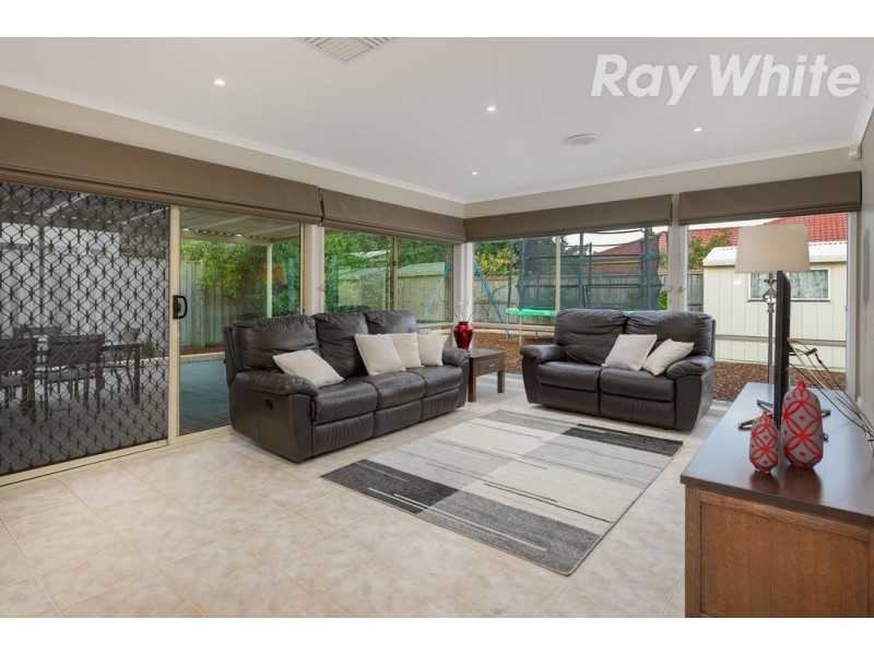24 Daisy Drive, Bundoora VIC 3083