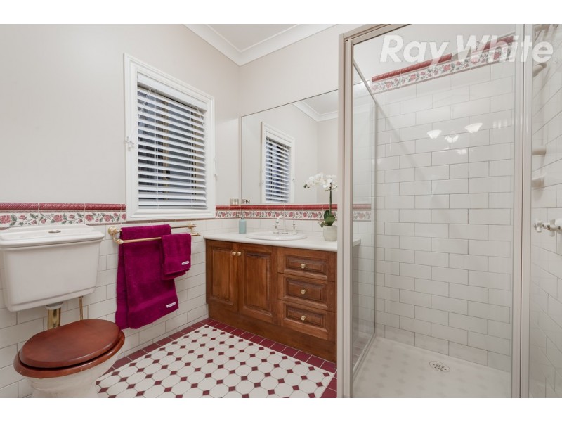 22 Sandpiper Way, South Morang VIC 3752