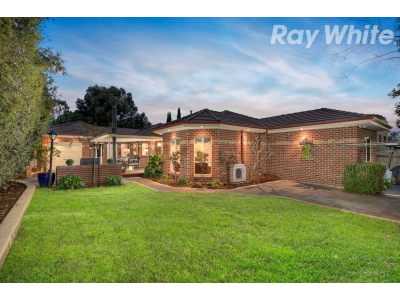 22 Sandpiper Way, South Morang VIC 3752