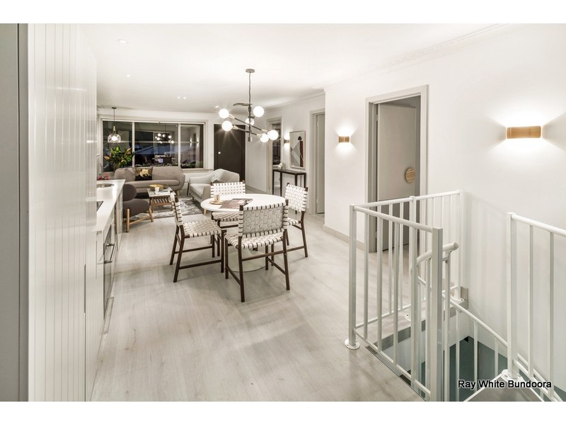 2/132 Hoffmans Road, Essendon VIC 3040