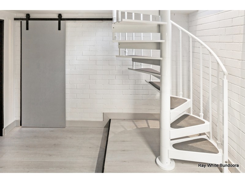 2/132 Hoffmans Road, Essendon VIC 3040