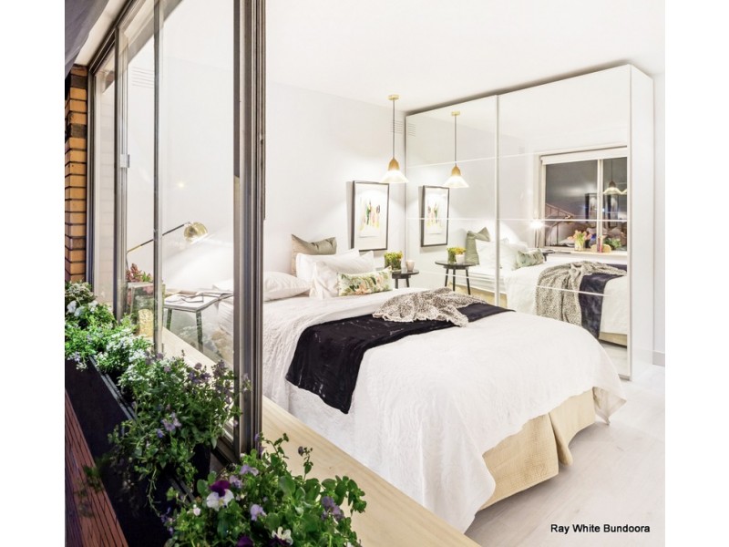 2/132 Hoffmans Road, Essendon VIC 3040