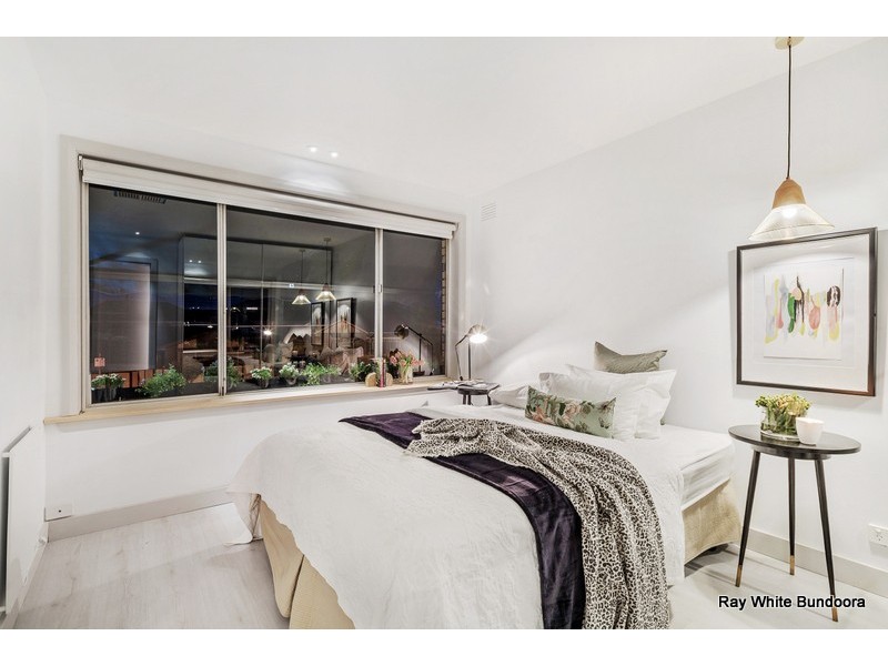 2/132 Hoffmans Road, Essendon VIC 3040