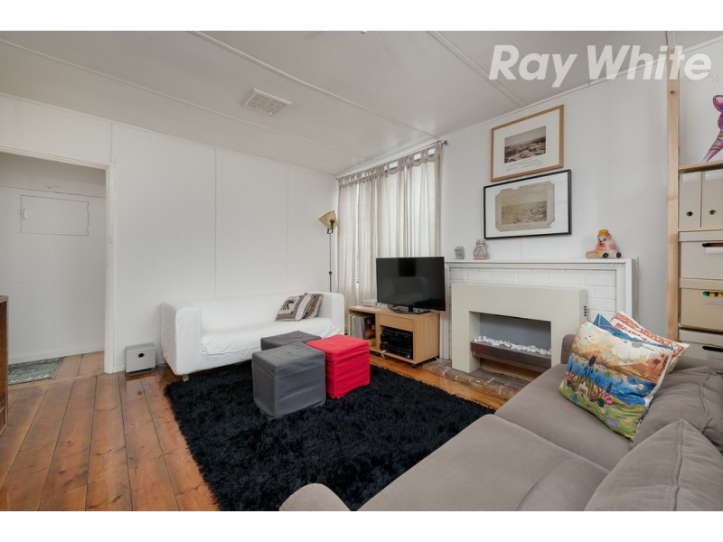 12 McNamara Street, Macleod VIC 3085