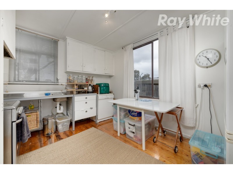 12 McNamara Street, Macleod VIC 3085