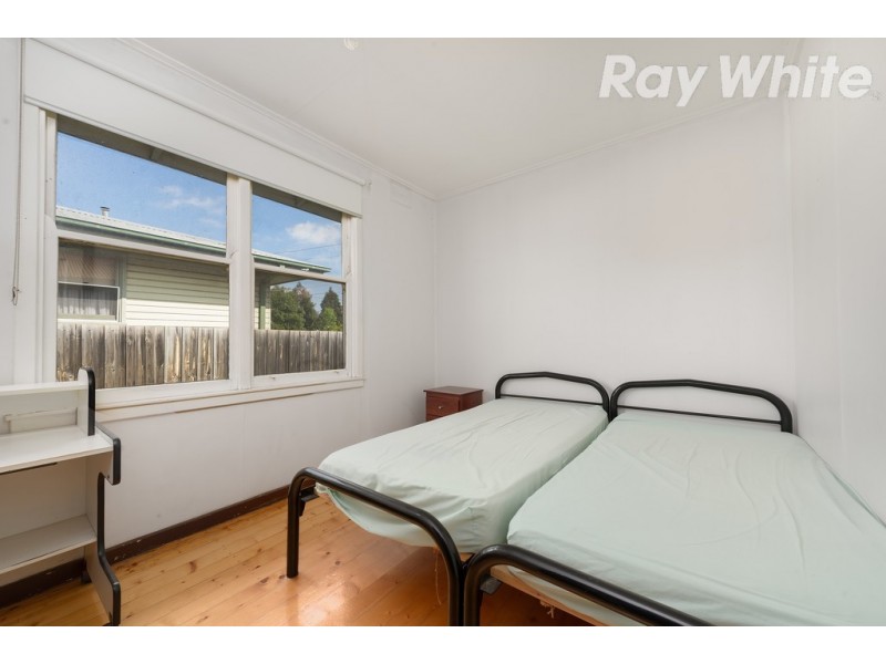 18 Boldrewood Parade, Reservoir VIC 3073