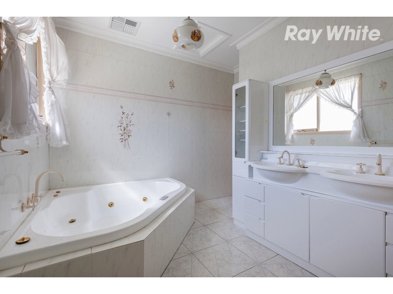 2 Berringa Court, Bundoora VIC 3083