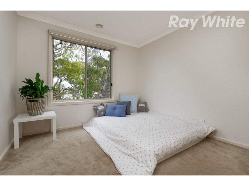 9 Haven Close, South Morang VIC 3752