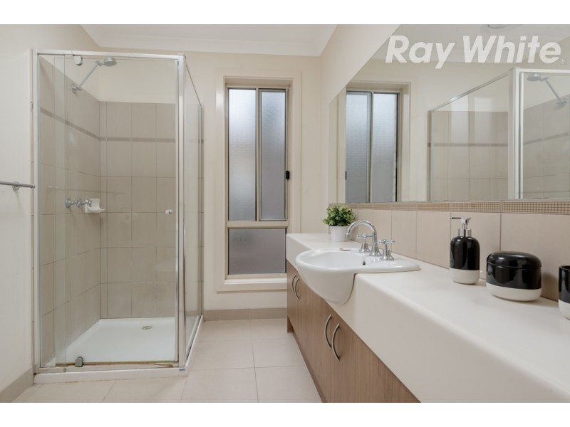 9 Haven Close, South Morang VIC 3752