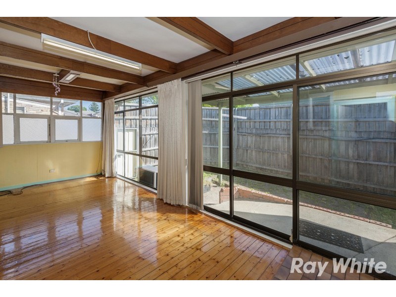 1/18 Lambourn Road, Watsonia VIC 3087