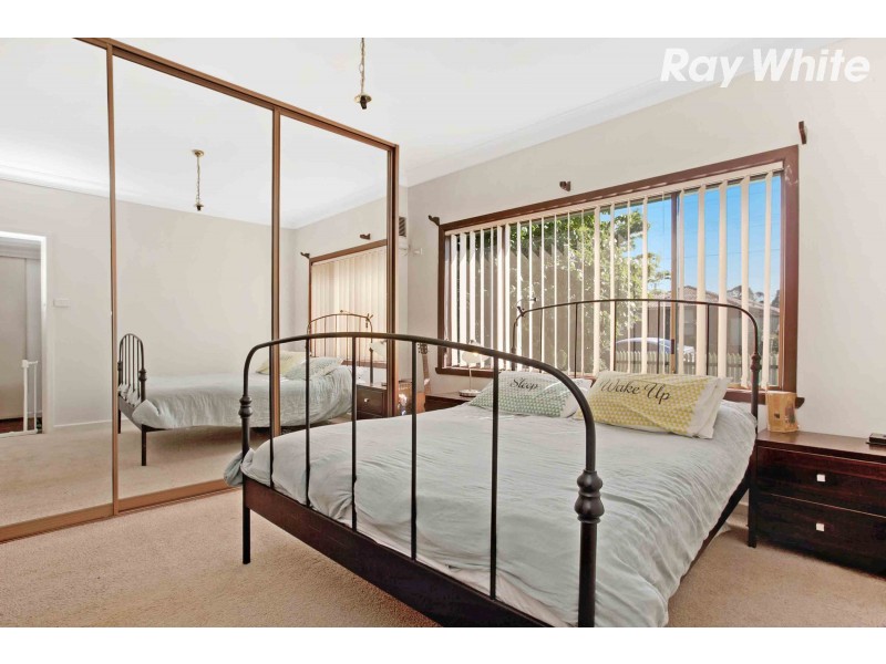 17 Cash Street, Kingsbury VIC 3083