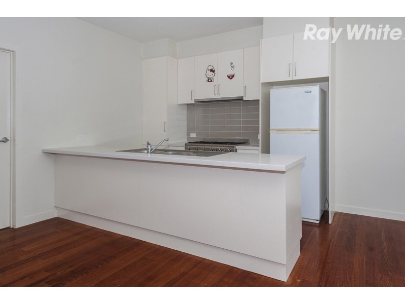 2/8 Chaleyer Street, Reservoir VIC 3073