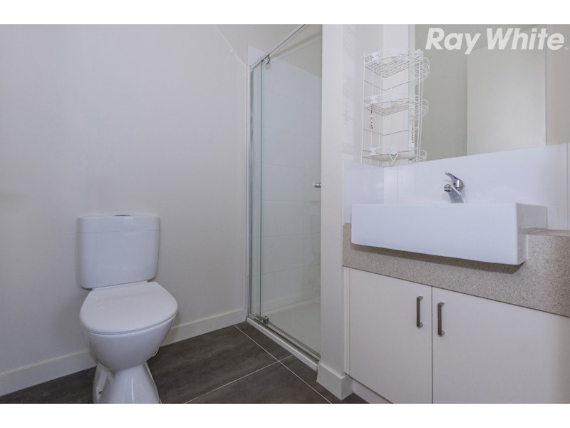 2/8 Chaleyer Street, Reservoir VIC 3073