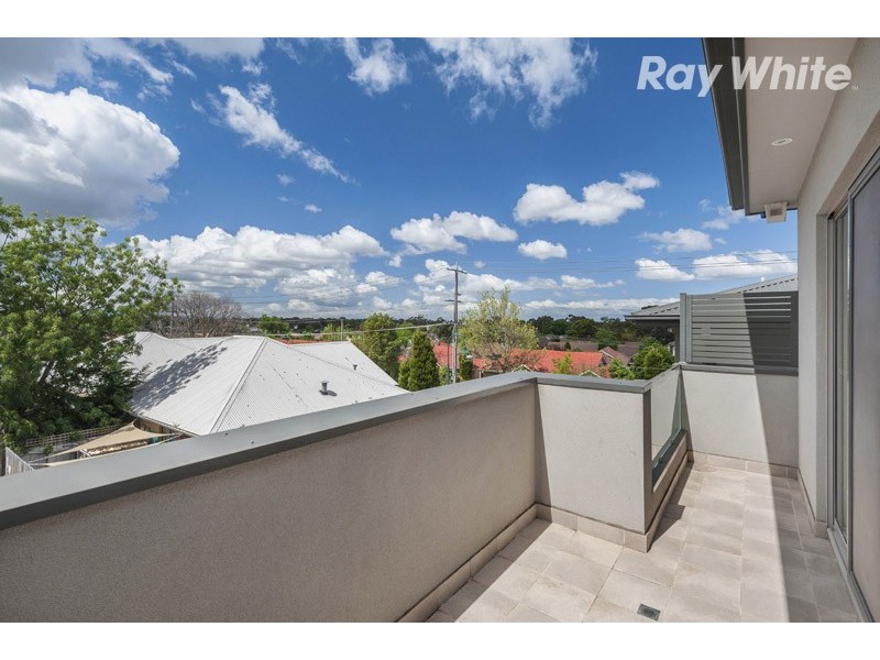 2/8 Chaleyer Street, Reservoir VIC 3073