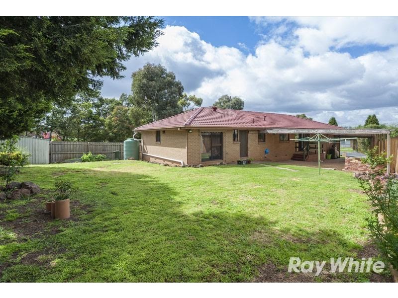 108 Roycroft Avenue, Mill Park VIC 3082