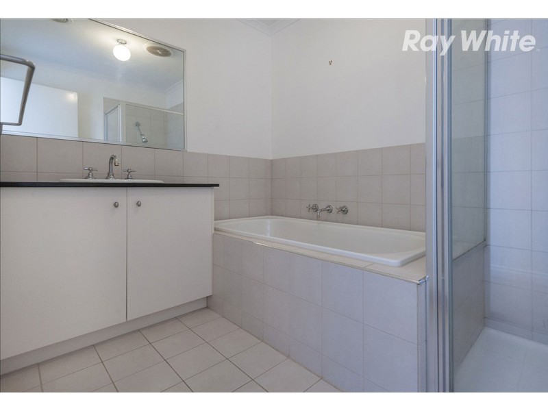 10 Sugargum Drive, Bundoora VIC 3083