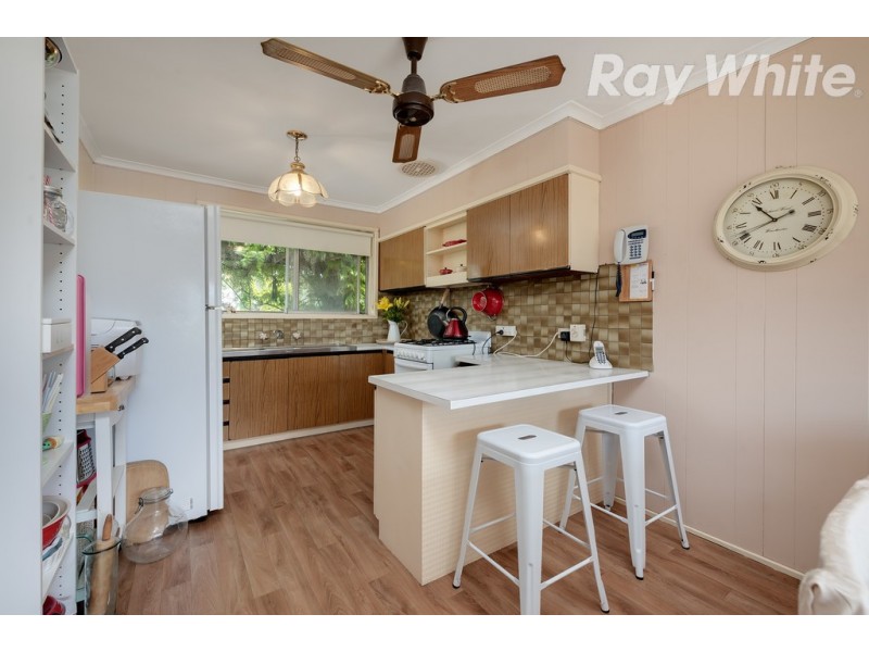 4 Neilsen Crescent, Bundoora VIC 3083