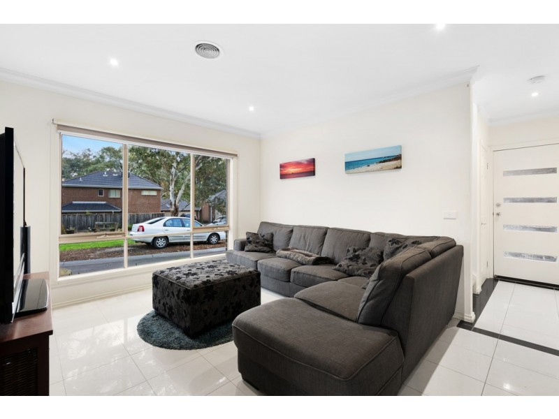 21/5 Delacombe Drive, Mill Park VIC 3082