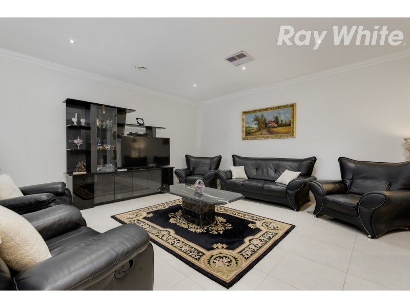 13 Parkside View, South Morang VIC 3752