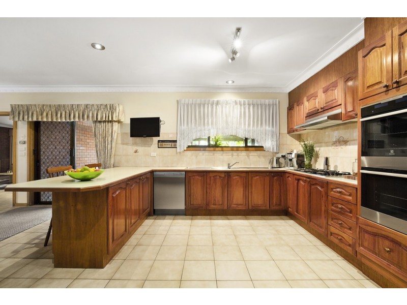 42 Findon Road, Epping VIC 3076