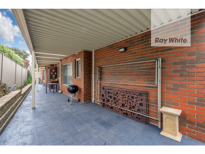 13 Ward Drive, Mill Park VIC 3082